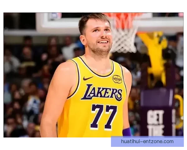 湖人遭重创东契奇里夫斯赛季报销詹姆斯单核迎接首轮三选一挑战