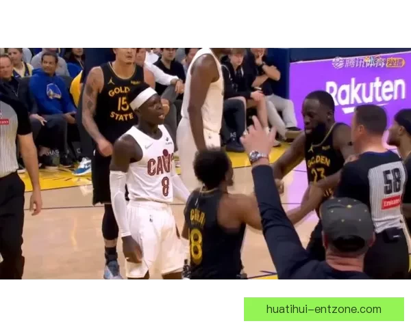 施罗德飞踹克莱尔引发争议 被判一级恶意犯规遭裁判严厉处罚