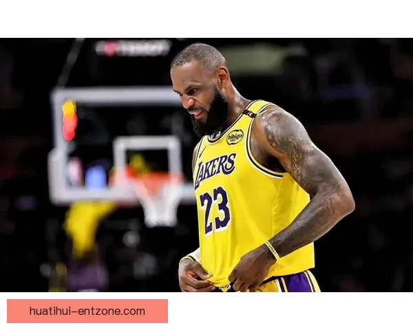 詹姆斯惊天逆袭成为第三巨头湖人实力再现全联盟震惊